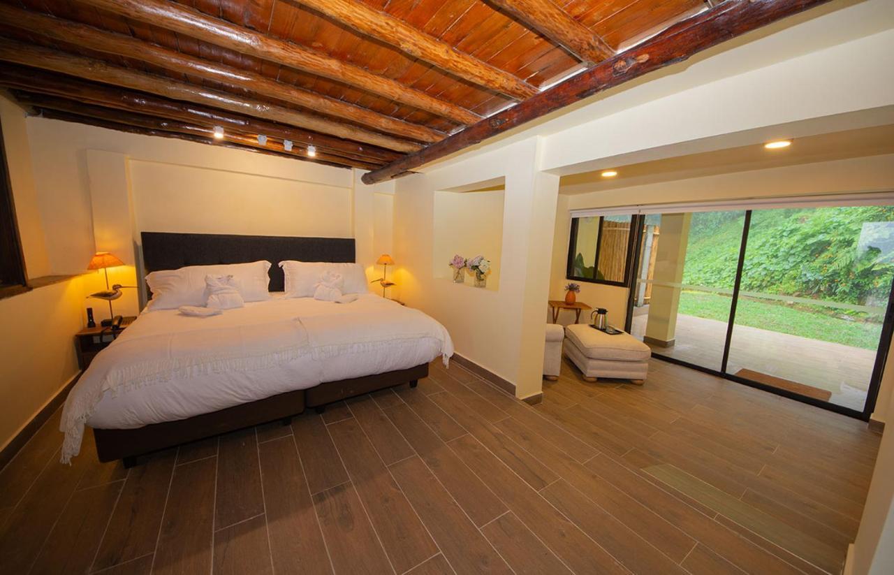 Las Mercedes Lodge Cali Εξωτερικό φωτογραφία